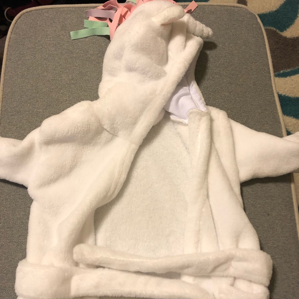 🌊 Baby Unicorn Robe
